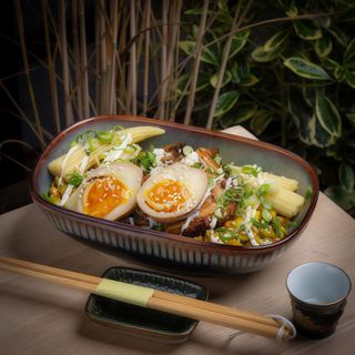 Bibimbap Fasola & Boczniaki