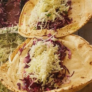 8. Kebab WEGETARIAŃSKI z Serem 