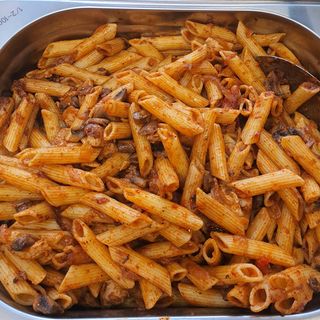 14. DÖNER BOX Mały Makaron Baku 