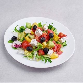 Salatka z kurczakiem 