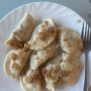 Pierogi z kapustą i pieczarkami 