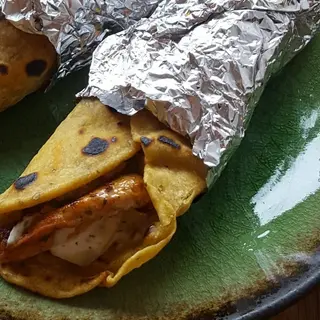 TORTILLA -KEBAB Z WARZYWMI