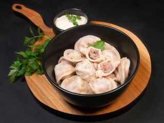 Pelmeni z kurczakiem i z wieprzowiną