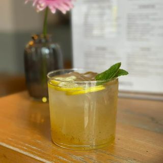 Lemoniada z pokrzywy
