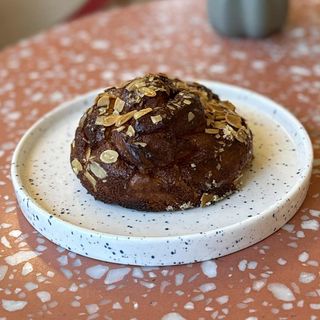 Drożdżówka migdał cynamon