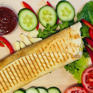 Hot rollo średni 30cm