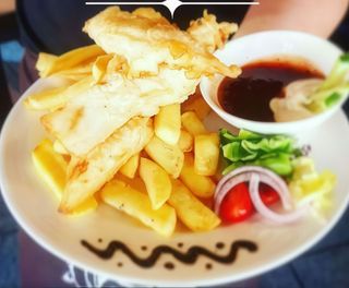 Smażony dorsz w tempurze