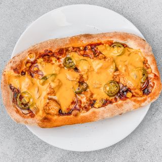 Pizza bbq chicken supreme