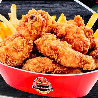 Chicken nuggets talerz