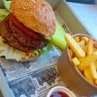 Burger Podwójny Zestaw 