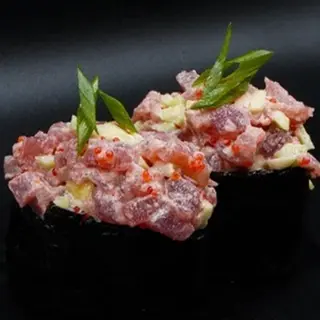 Gunkan z tuńczykiem 2 szt-100g