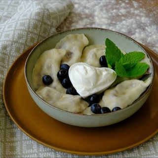 Pierogi z jagodami 7 szt.