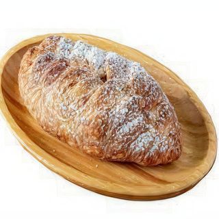 Croissant z twarogiem i rodzynkami