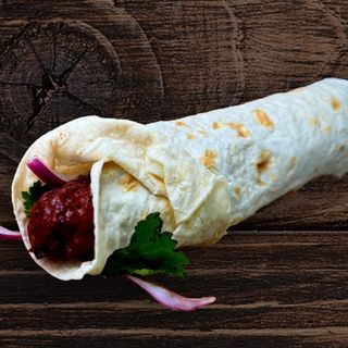 KEBAB w lavaszu (wołowo-wieprzowe)