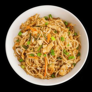 CHICKEN NOODLES