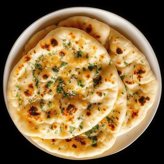 CHEESE GARLIC NAAN