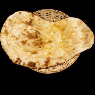 BUTTER NAAN