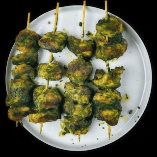 CHICKEN HARYALI TIKKA
