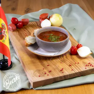 Hiszpańska zupa cebulowa