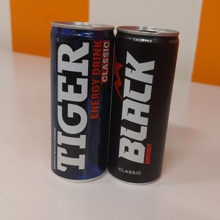 BLACK/TIGER