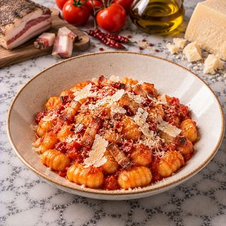 Gnocchi all'amatriciana