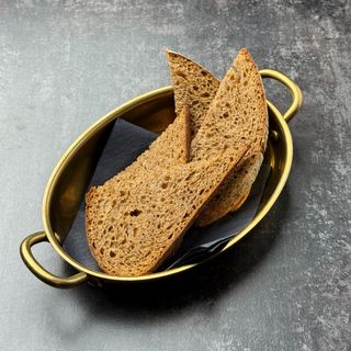 Domowe pieczywo 100g