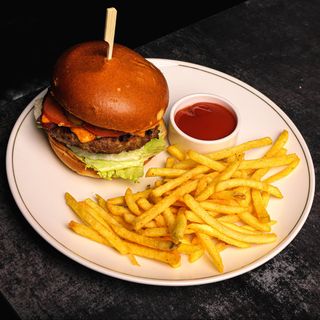 Burger klasyczny 300g