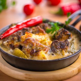 Baranina duszona w białym sosie Ovneszka smetana