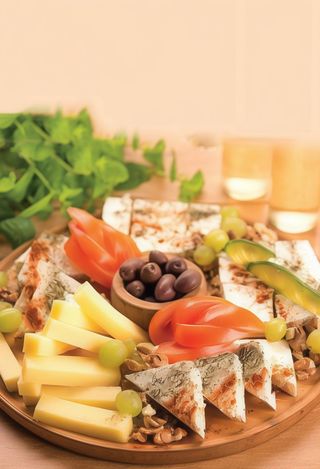 Deska serów bułgarskich Plato bulgarski sirena