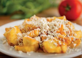 Ziemniaczki smażone z dodatkiem sera sirene Parżeni kartofi sas sirene 170g