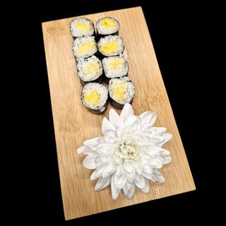 Hosomaki mango 8 szt.
