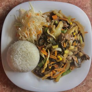 Wołowina z rozmaitościami