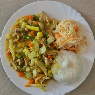 Kurczak w sosie curry