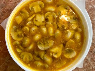 Zupa Tom Yum Gung z kurczakiem