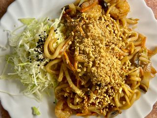 Makaron udon z krewetkami