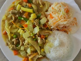 Kurczak w sosie curry