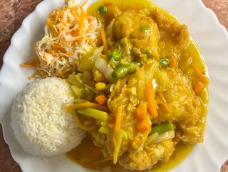 Kurczak po indonezyjsku