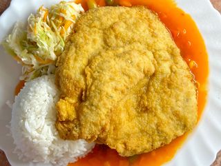 Filet z kurczaka w sosie słodko-kwaśnym