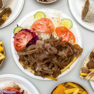 Kebab na talerzu
