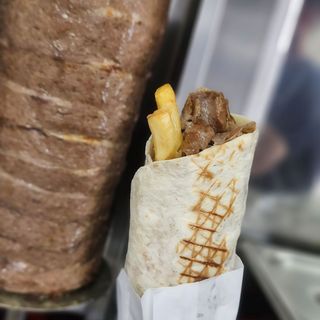 Rollo duży z frytkami kurczak