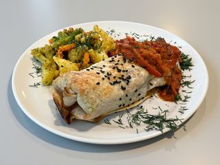 Burrito warzywne z sosem enchilada 150 gram