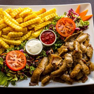 Dania z włowiną z frytkami