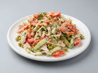 Sałatka z kurczakiem - Chicken salad - ქათმის სალათი