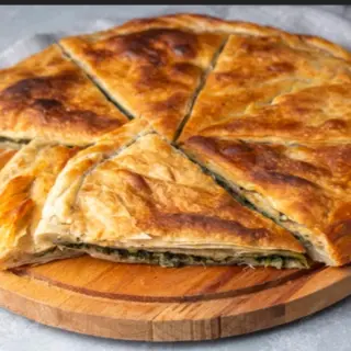 Chaczapuri ze szpinakiem i serem - Spinach Khachapuri - ხაჭაპური ისპანახით და ყველით