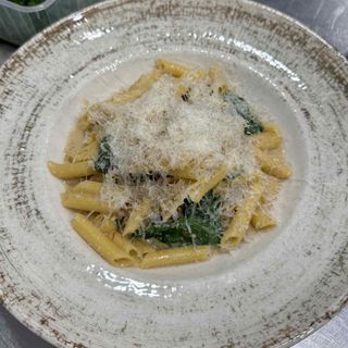 Penne w sosie lazurowym