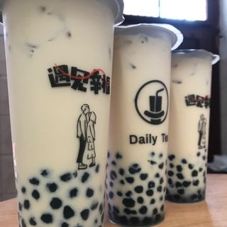 Tapioca milk tea
