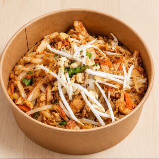 Pad Thai z kurczakiem