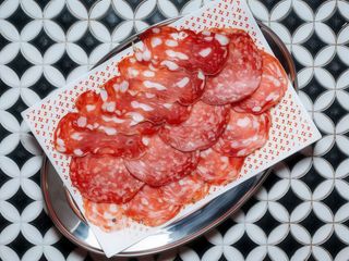 Talerz z salami