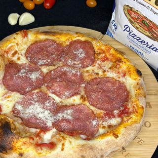 PIZZA SALAMI 40CM