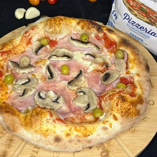 PIZZA CAPRICCIOSA 30CM